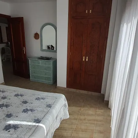 2 Bedroom